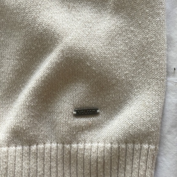 Volcom sweater 🏍️ - Picture 4 of 4